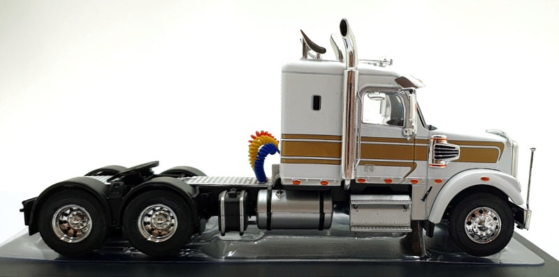 Ixo 1/43 Scale TR210.22 - 2012 Freightliner Coronado - White