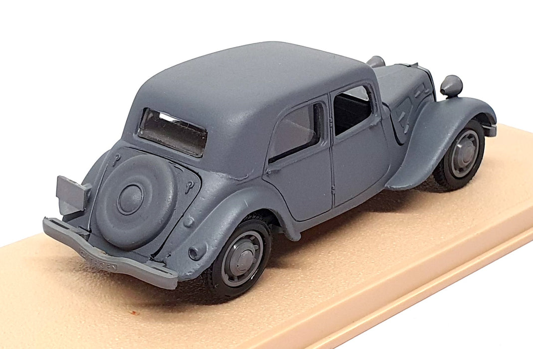 Eligor 1/43 Scale 1032 - 1938 Citroen Traction AV Berline Militair - Matt Grey