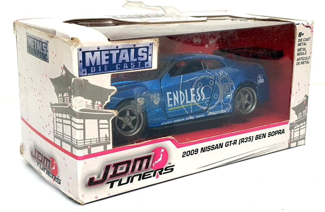 Jada 1/32 Scale 98650 - 2009 Nissan GT-R (R35) Ben Sopra - Met. Blue