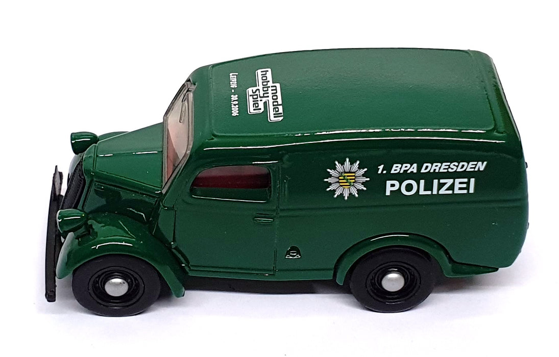 Matchbox Dinky 1/43 Scale MDL08 - 1950 Ford E 83 Van Polizei Leipzig 30/09/06
