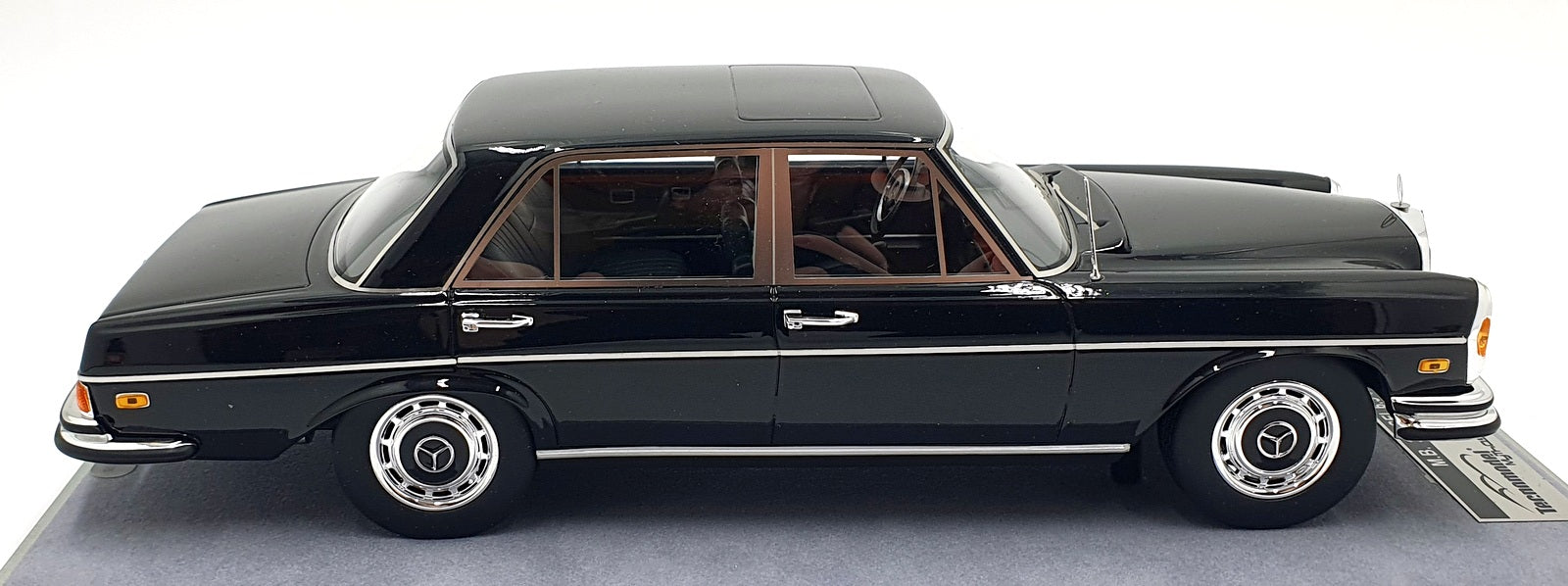 Tecnomodel 1/18 Scale TM18-70A - Mercedes-Benz 300 SEL 6.3 1968 - Gloss Black