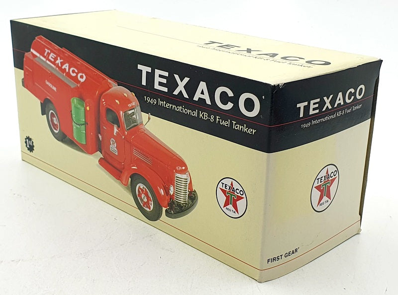 First Gear 1/34 Scale 19-2424 - 1949 International KB-8 - Texaco Texamatic