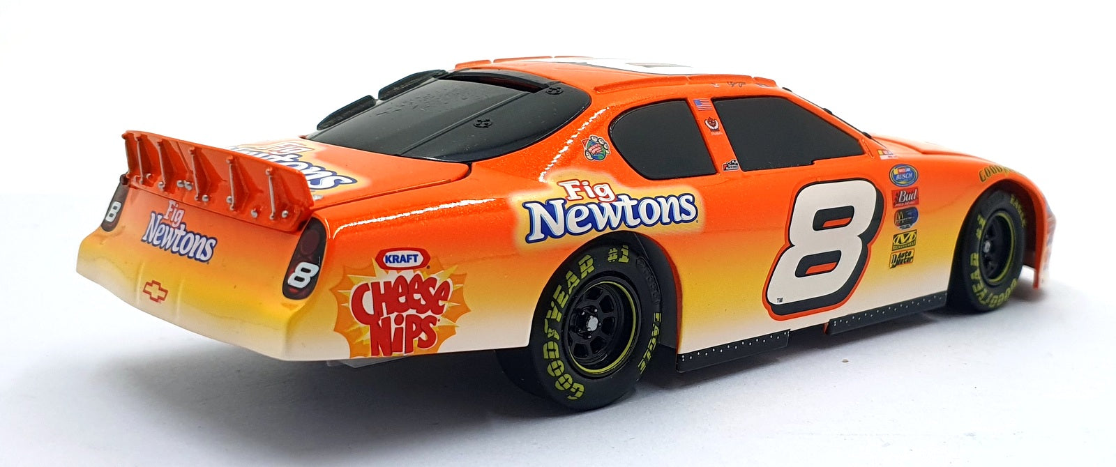 Action 1/24 Scale Diecast 103759 2003 Chevrolet Monte Carlo #8 Cheese Nips Park