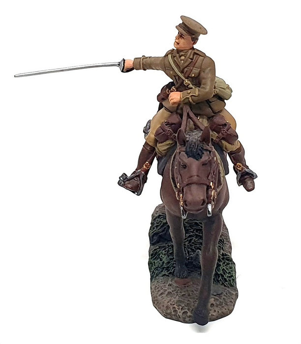 Britains Toy Soldiers 54mm 17667 British 9th Lancer Cpt F. Grenfell VC Recipient