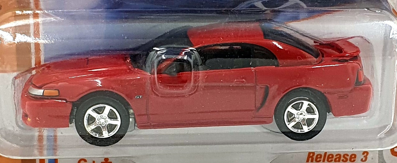 Johnny Lightning 1/64 Scale JLCG026 - 2003 Ford Mustang - Red