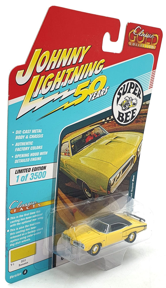 Johnny Lightning 1/64 Scale JLCG019 Classic Gold - 1970 Dodge Coronet Super Bee 