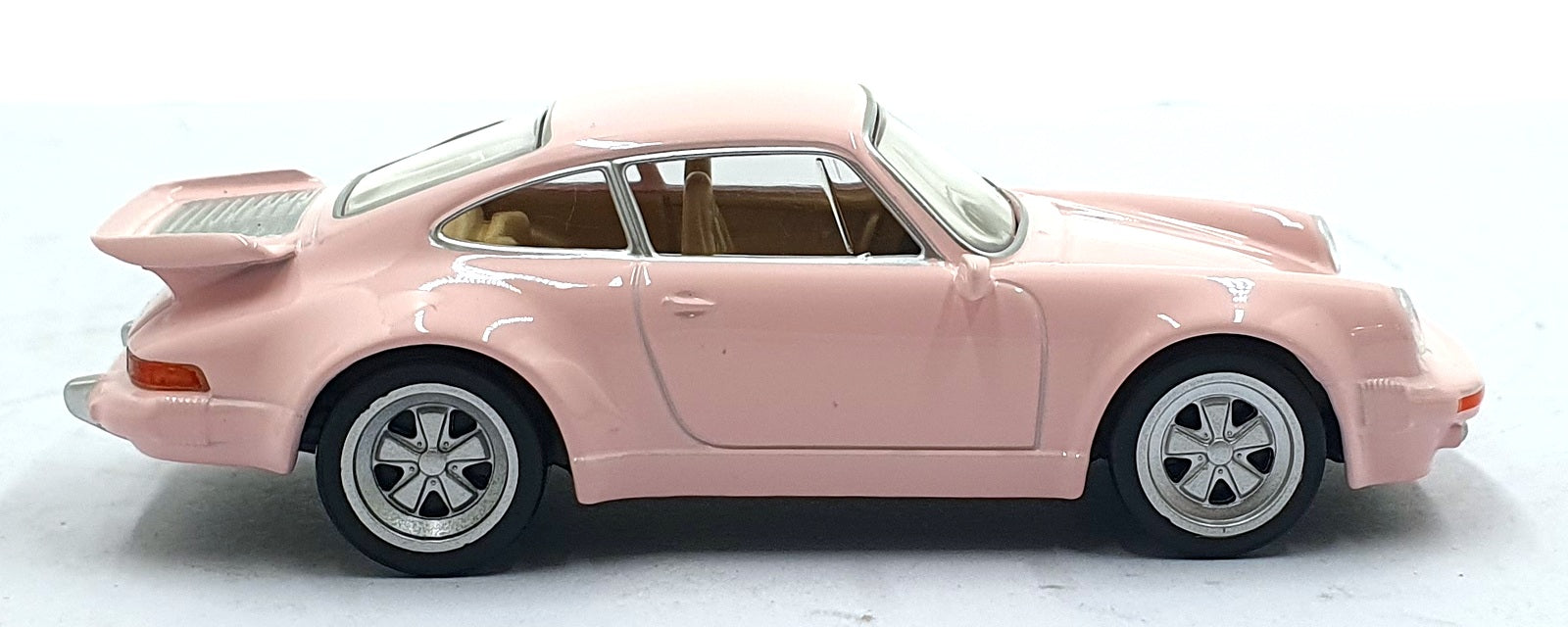 Norev 1/43 Scale Diecast 750052 - Porsche 911 Turbo - Pink