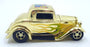 Racing Champions 1/24 Scale 07998 - 1932 Ford Coupe Toy's R Us - Gold 