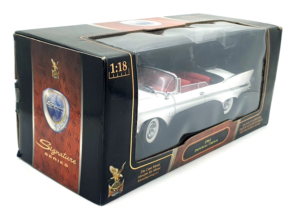 Road Signature 1/18 Scale Diecast 20138 - 1961 Imperial Crown - White