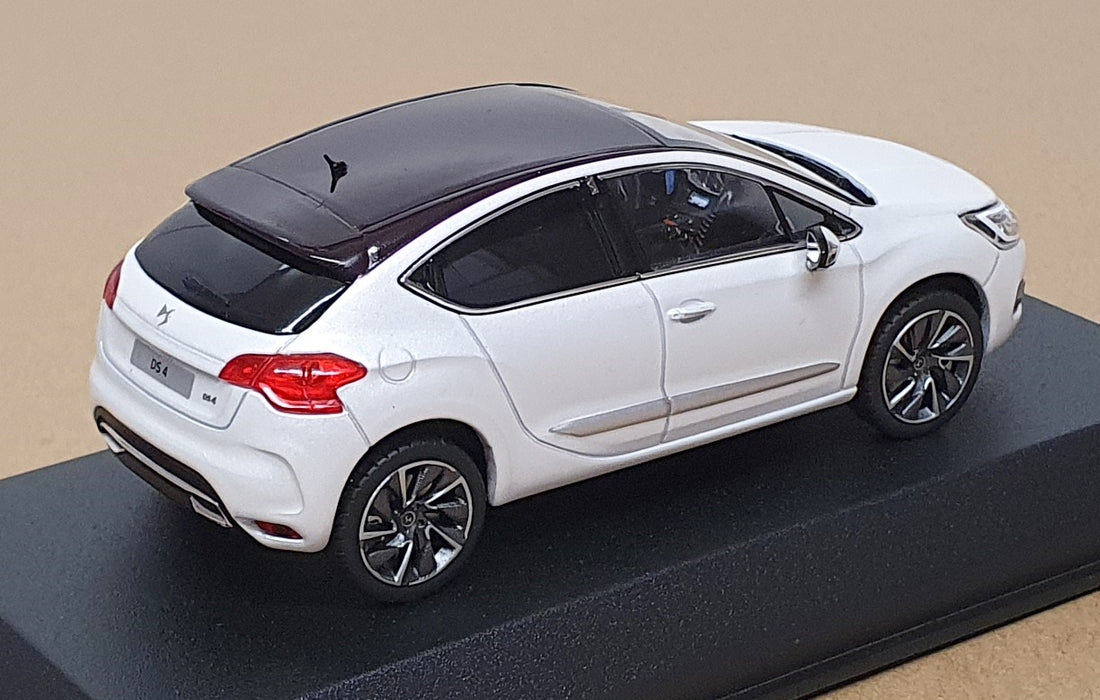 Norev 1/43 Scale Diecast 155457 - 2015 Citroen DS 4 - White