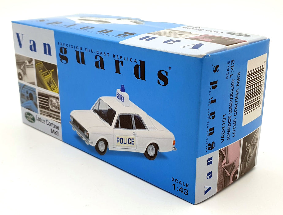 Vanguards 1/43 Scale Diecast VA04101 Ford Lotus Cortina MKII Hampshire Constab.