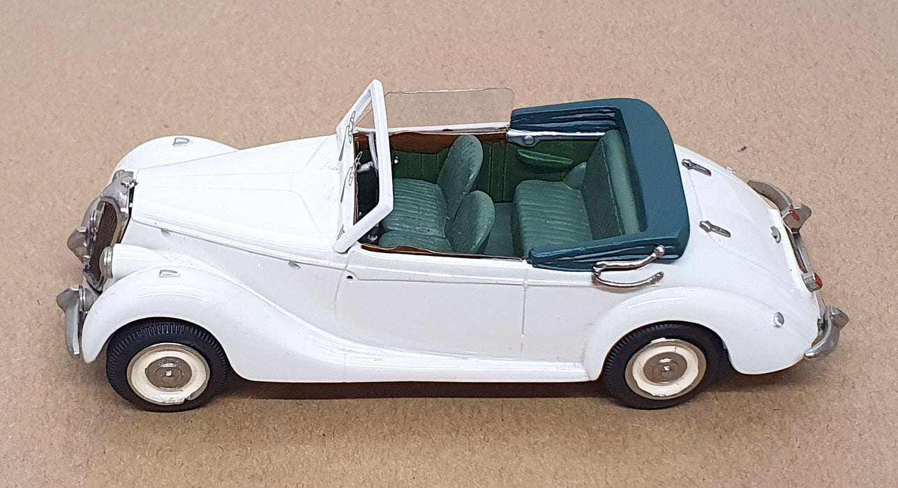 C.M.A. Mouldcast 1/43 Scale Built Kit CM001 - Riley RM 1½ L. Bonallack Coupe