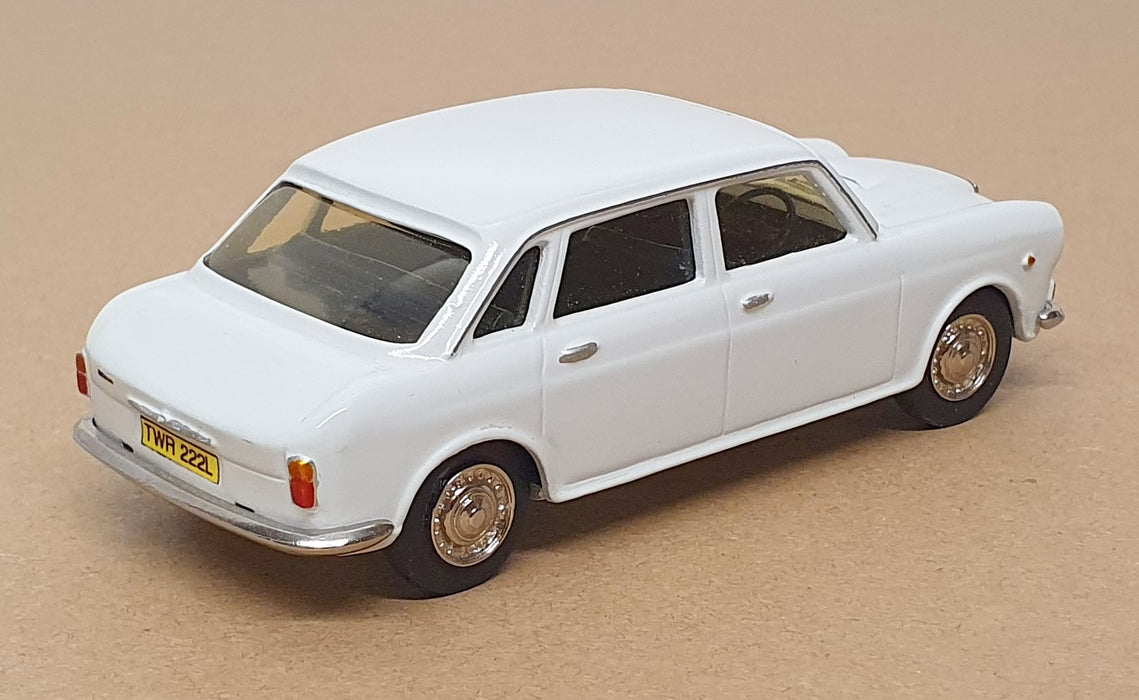 Jemini Model Reproductions 1/43 Scale JMR002 - 1974 Wolseley Six Saloon - White