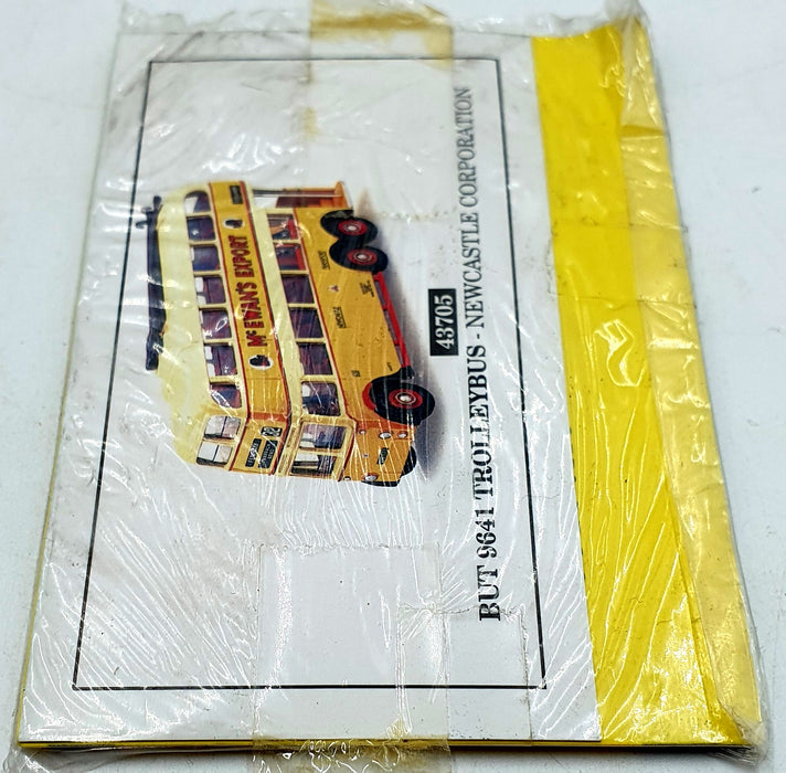 Corgi 1/76 Scale 43705 - But 9641 Trolleybus Newcastle Corporation R32 McEwan's