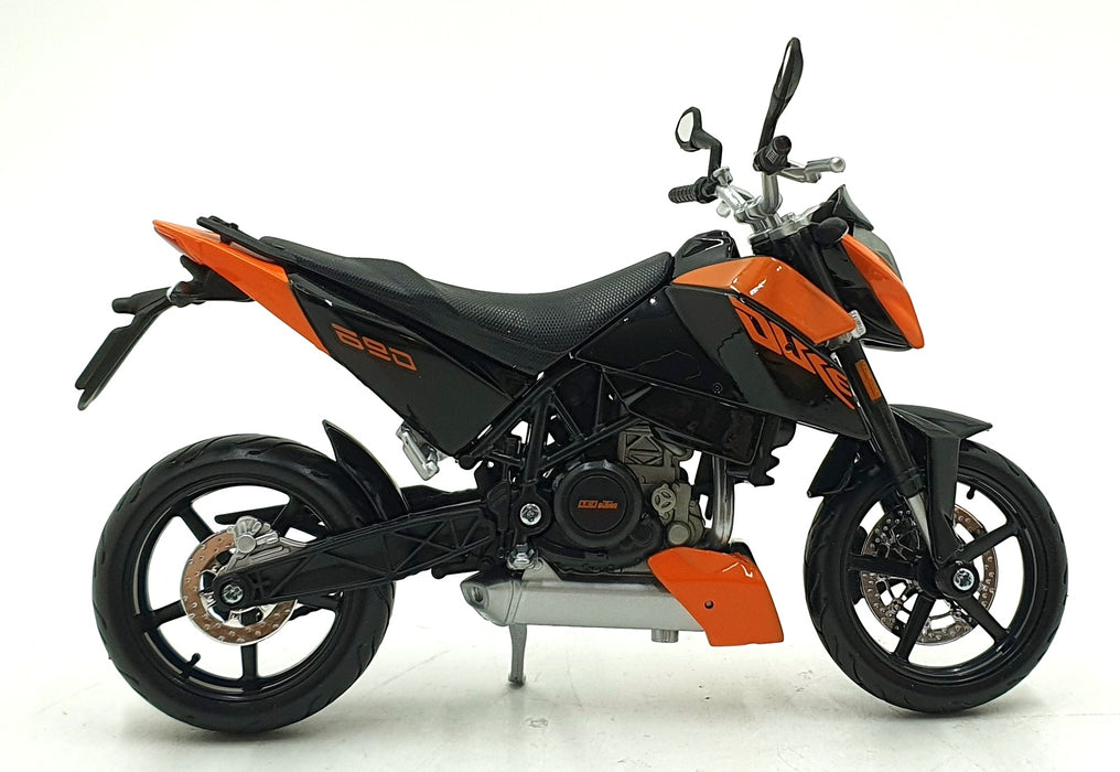 Maisto 1/12 Scale 31101 - KTM 690 Duke Motorbike - Orange/Black