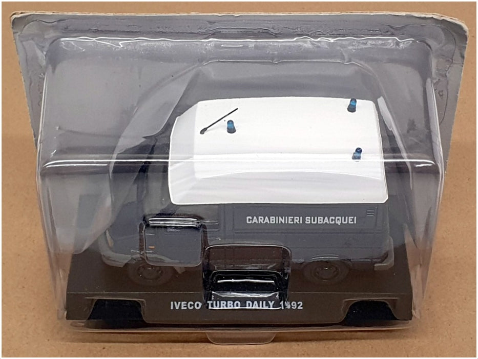 DeAgostini 1/43 Scale 5125CMC007 - Iveco Turbo Daily Police 1992 (Carabinieri)
