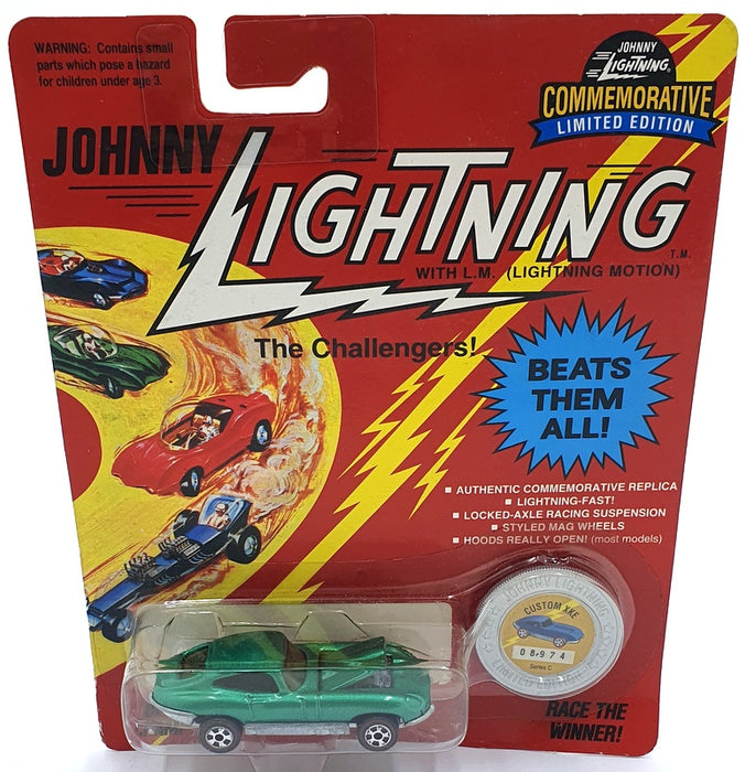 Johnny Lightning 1/64 Scale 100-130 - The Challengers Custom XKE - Met. Green