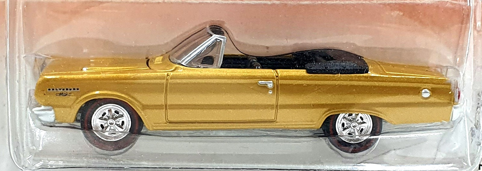 Johnny Lighting 1/64 Scale 994-01 - 1967 Plymouth GTX Convertible - Gold