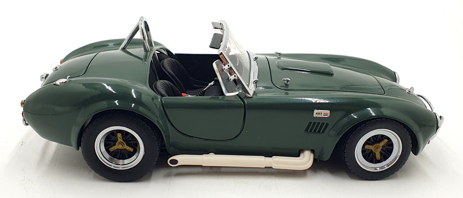 Kyosho 1/18 Scale Diecast 7006 9800 - Shelby Cobra 427 S/C - Green
