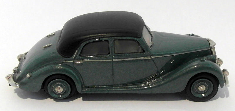 Crossway Models 1/43 Scale CM04 - 1950 Riley RMA Saloon - Green