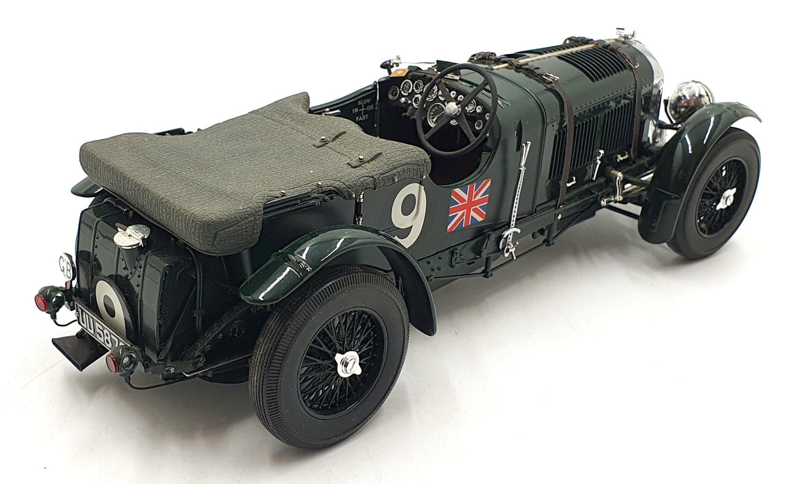 Minichamps 1/18 Scale DC25326A - Bentley 4 1/2 Litre Blower #9 Le Mans - Green