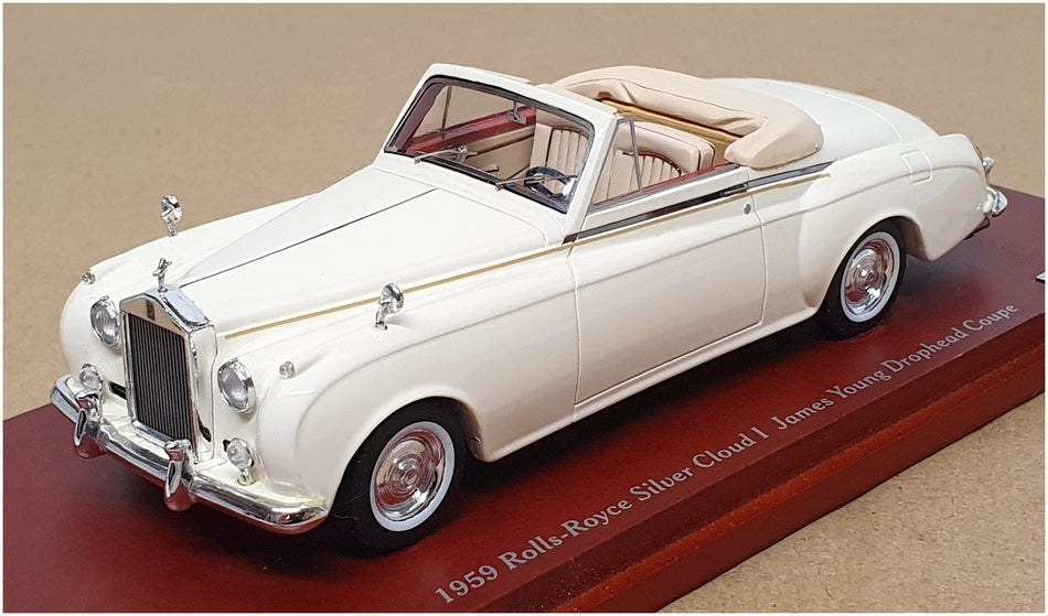 TSM 1/43 Scale TSM134352 - 1959 Rolls Royce Silver Cloud I DHC - Cream White