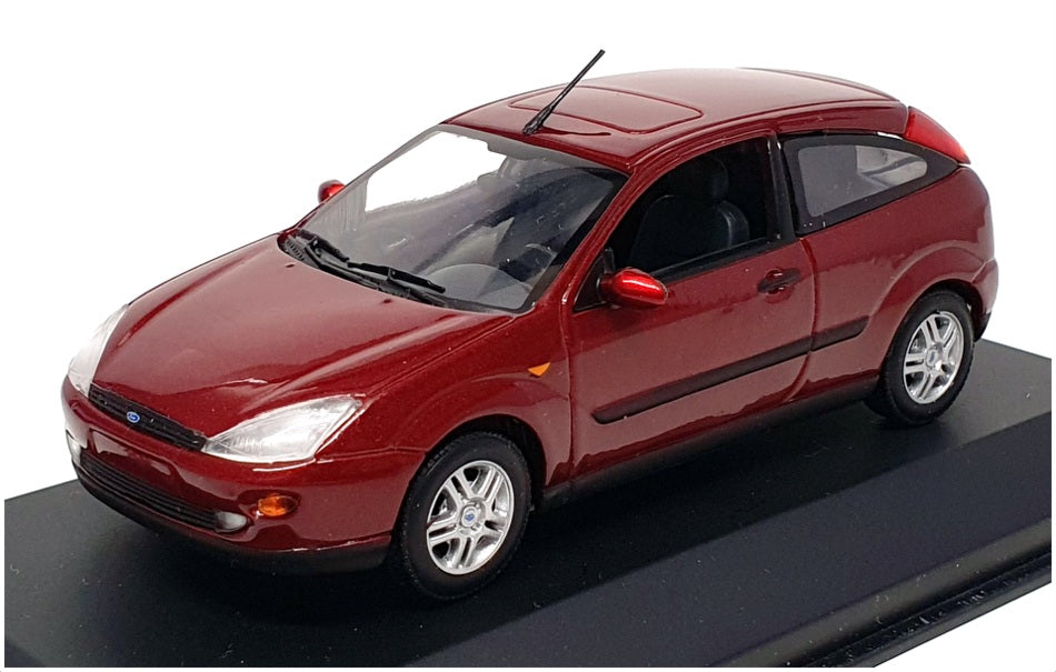 FORD FUSION 2002 Bleu MINICHAMPS 1:43 de reference