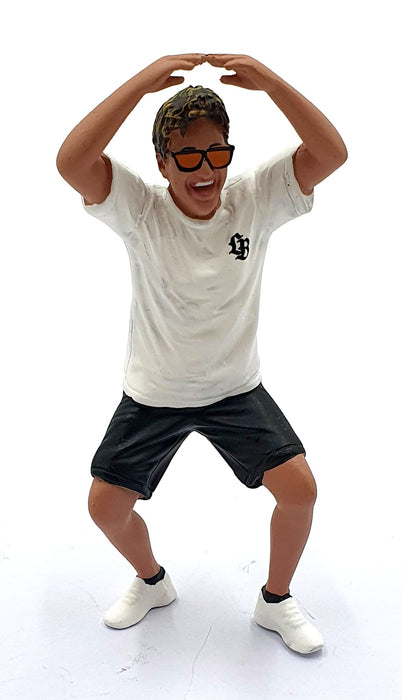 Solido  1/18 Scale S1805821 '24 Nissan GT-R (R35) LBWK Type 2.0 with KATO figure