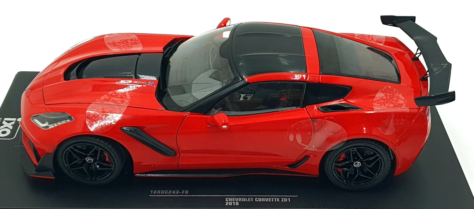 IXO 1/18 Scale 18RDC243-FO - 2019 Chevrolet Corvette C7 ZR1 - Red
