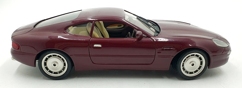 Guiloy 1/18 Scale Diecast 9525K - Aston Martin DB7 - Dark Red