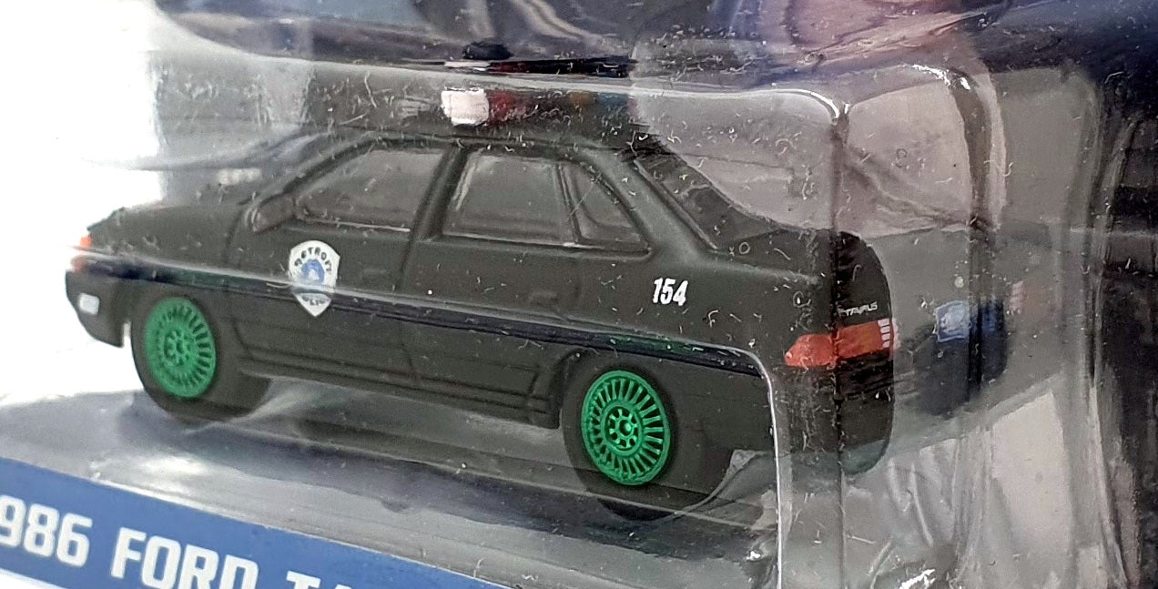 Greenlight 1/64 Scale 44940-D - 1986 Ford Taurus LX Robocop - Chase