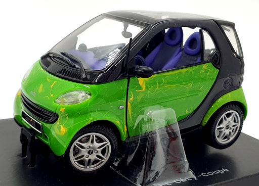 Kyosho 1/18 Scale Diecast 0007162 - Smart City-Coupe - Aqua Green 