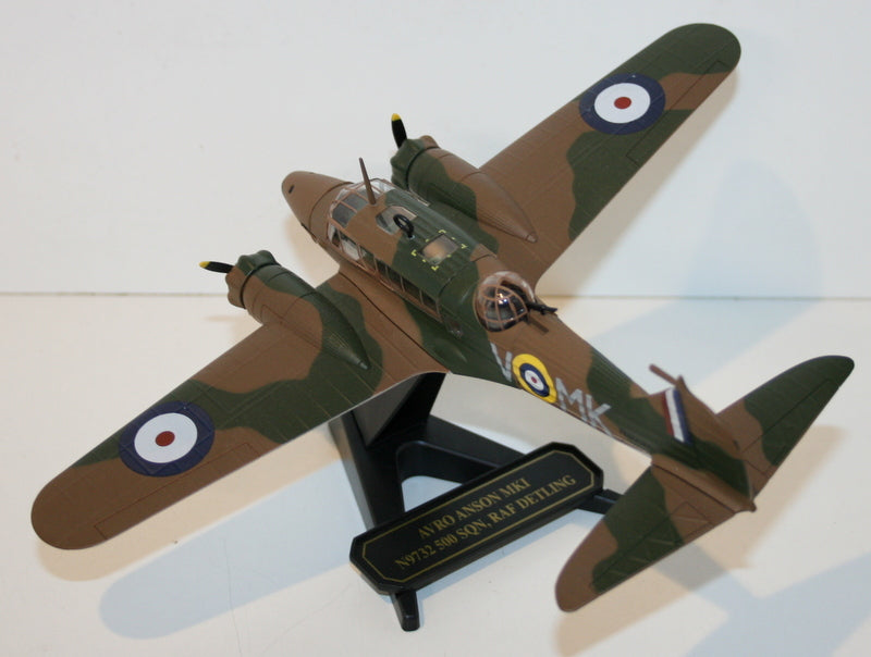 Oxford 1/72 Scale 72AA001 - Avro Anson N9732 MK1 500 Squadron RAF Detling