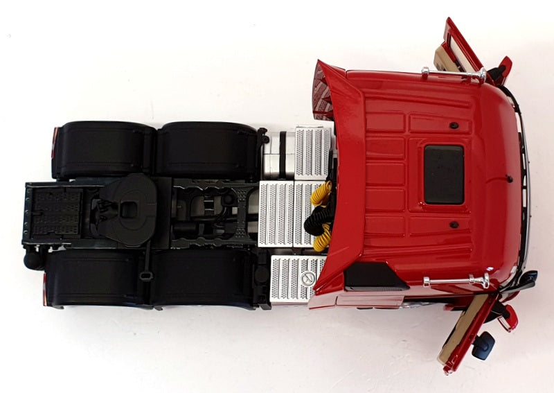 Marge Models 1/32 Scale Deicast 1912-04 Mercedes Benz Actros Gigaspace 6x2 Red