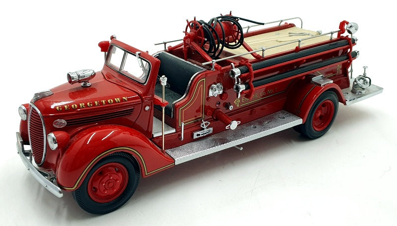Road Signature 1/24 Scale Diecast 20058 - 1938 Georgetown Fire Engine Red