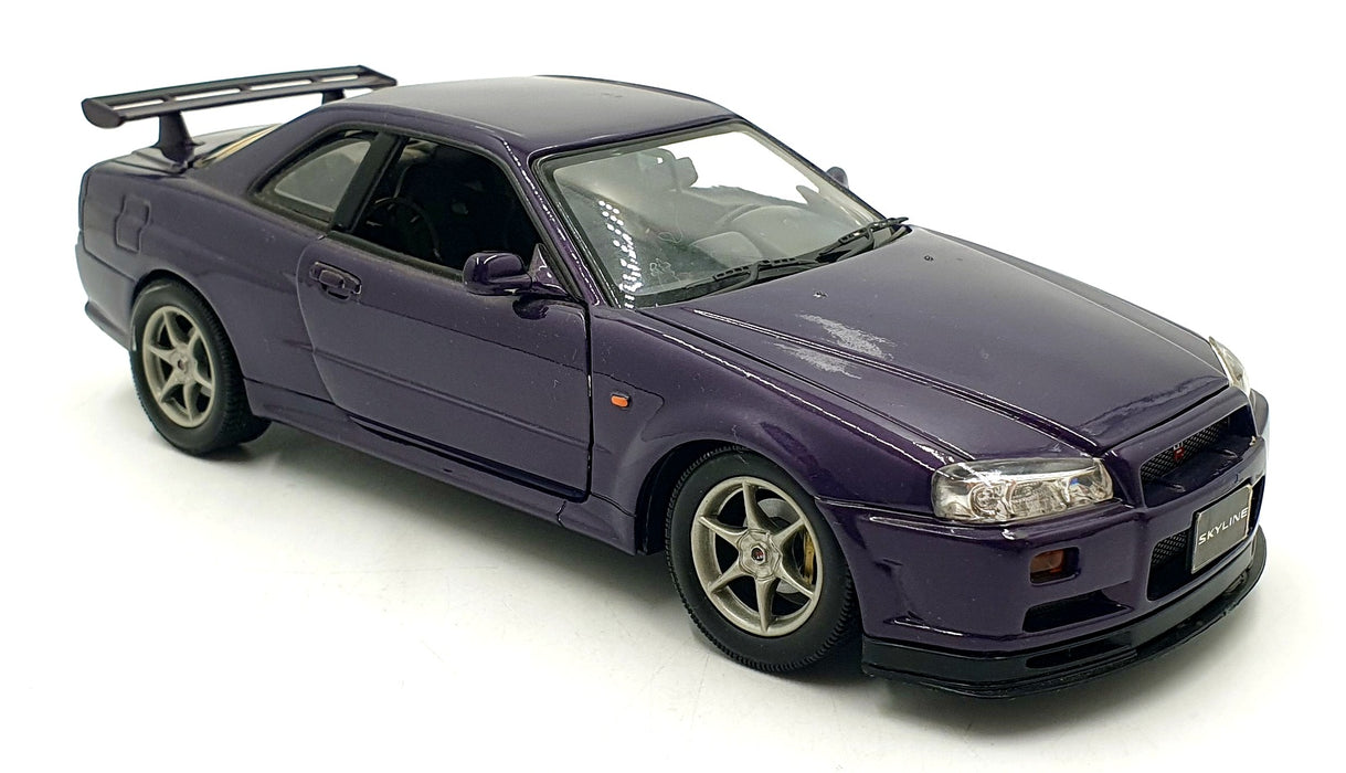 Motor Max 1/18 Scale Diecast 22426R - Nissan Skyline GT-R34 - Purple