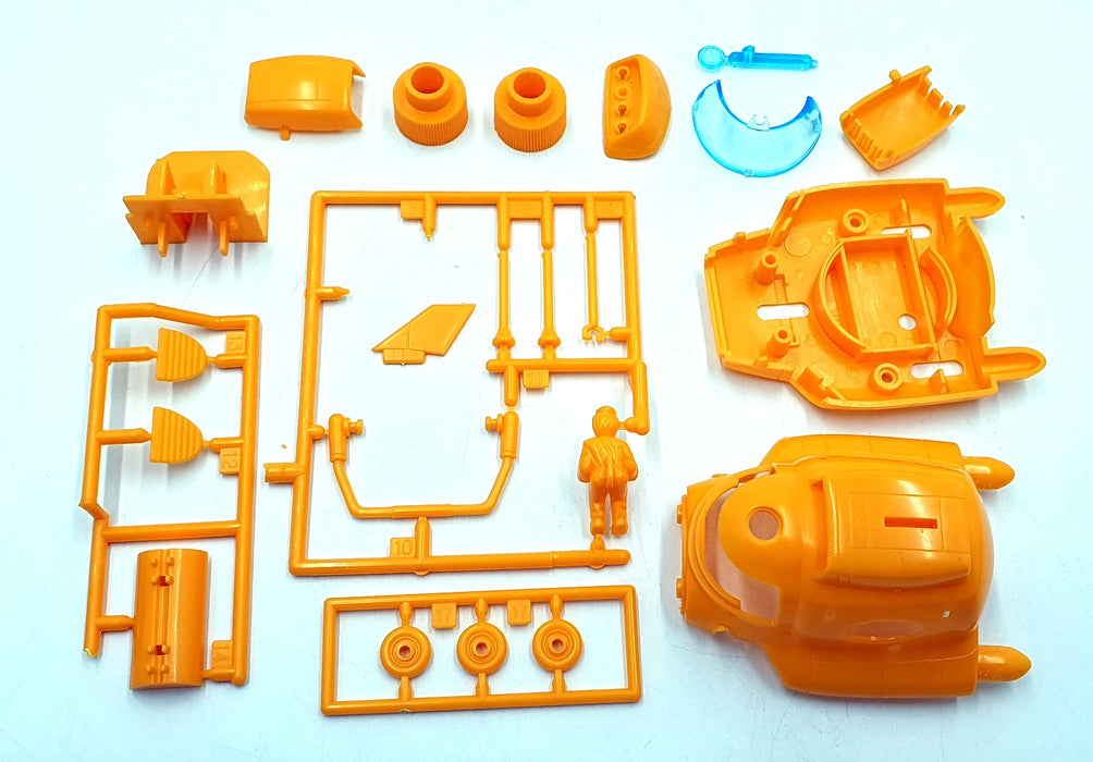 IMAI Model Kit B-1847-1000 - Thunderbirds CD Boy TB-4 W/ Sound Chip