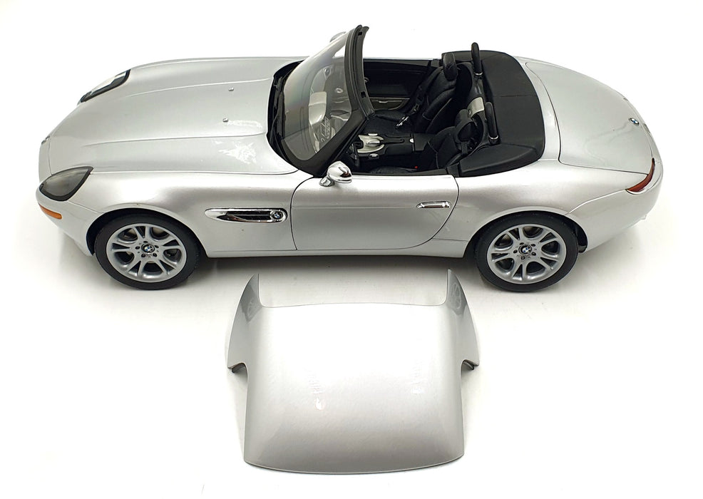 Kyosho 1/12 Scale 08601S - BMW Z8 Bond 007 The World Is Not Enough