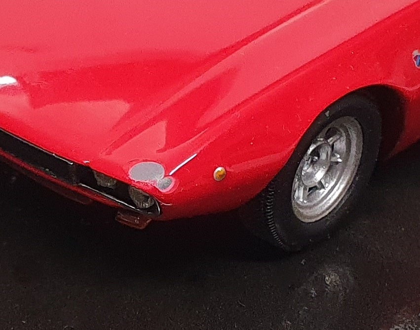 Minichamps 1/43 Scale Diecast 436 127120 - 1969 De Tomaso Mangusta - Red