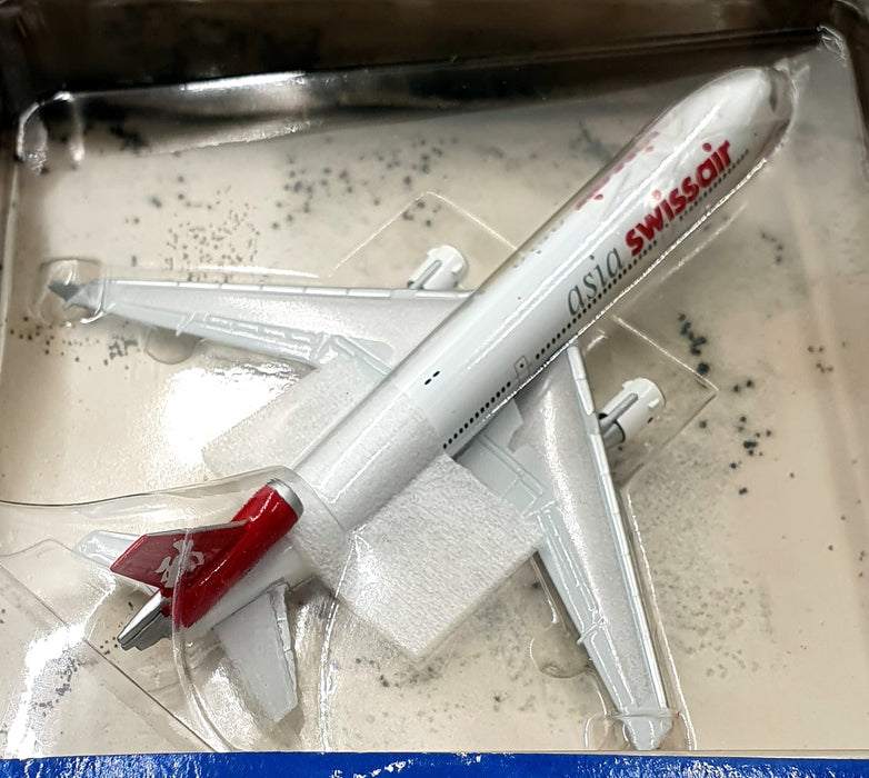 Gemini Jets 1/400 Scale GJSWR154 - Swiss Air Asia Boeing MD-11 Aircraft