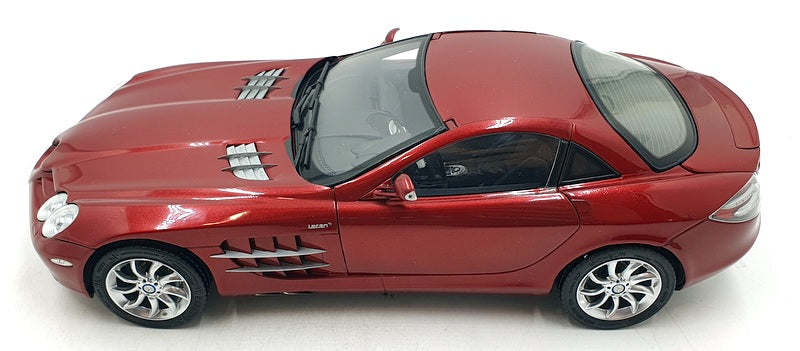 CMC 1/18 Scale Diecast M-045A Mercedes-Benz SLR McLaren 2003 - Red