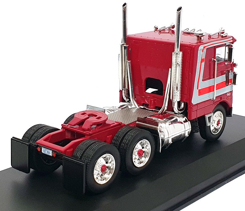 Ixo Models 1/43 Scale TR024 - 1979 Peterbilt Pacemaker Truck - Red/Grey