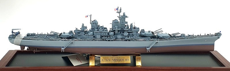 Franklin Mint 1/550 Scale B11XL06 - USS Missouri Battleship BB-63 1945 With Case