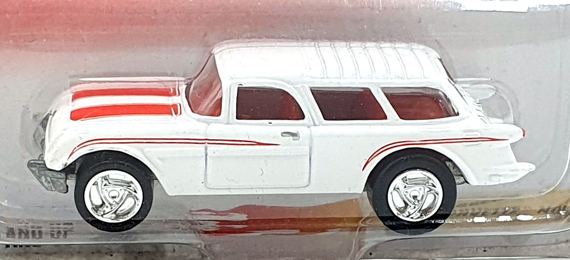 Johnny Lightning 1/64 Scale 993-01 - 1954 Corvette Nomad - White