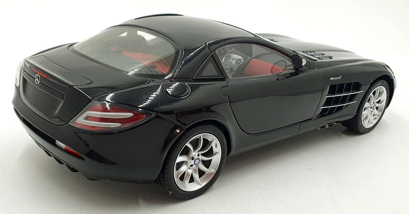 CMC 1/12 Scale Diecast DC26124C - Mercedes-Benz SLR McLaren - Black