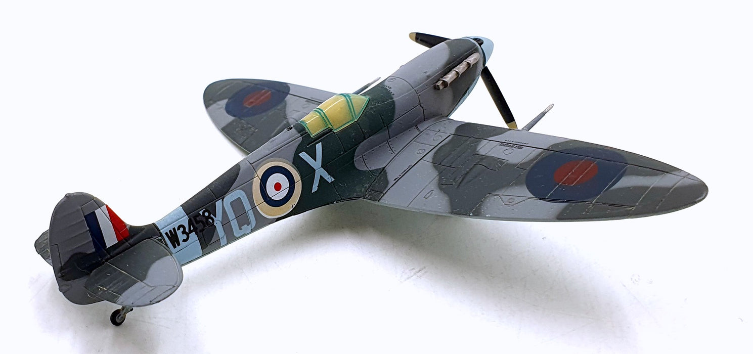 Easy Model 1/72 Scale 37211 - Supermarine Spitfire Mk V WW2