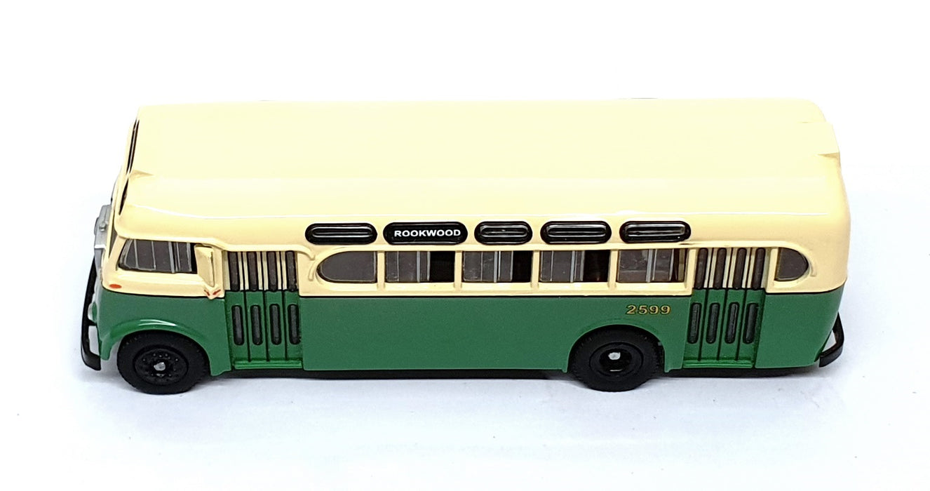 Trux 1/76 Scale TX7B - 1952 Leyland Tiger 0PS2 Single Deck Bus R409 Cream/Green