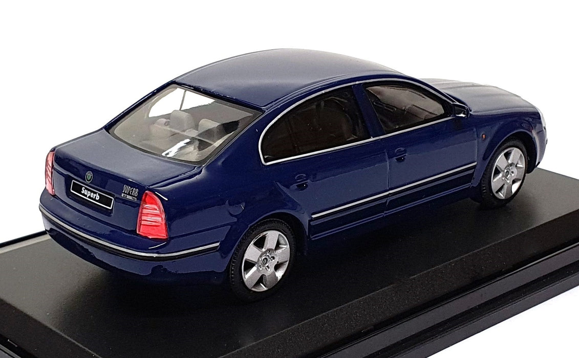 Abrex 1/43 Scale Diecast 143AB003LA - Skoda Superb - Blue