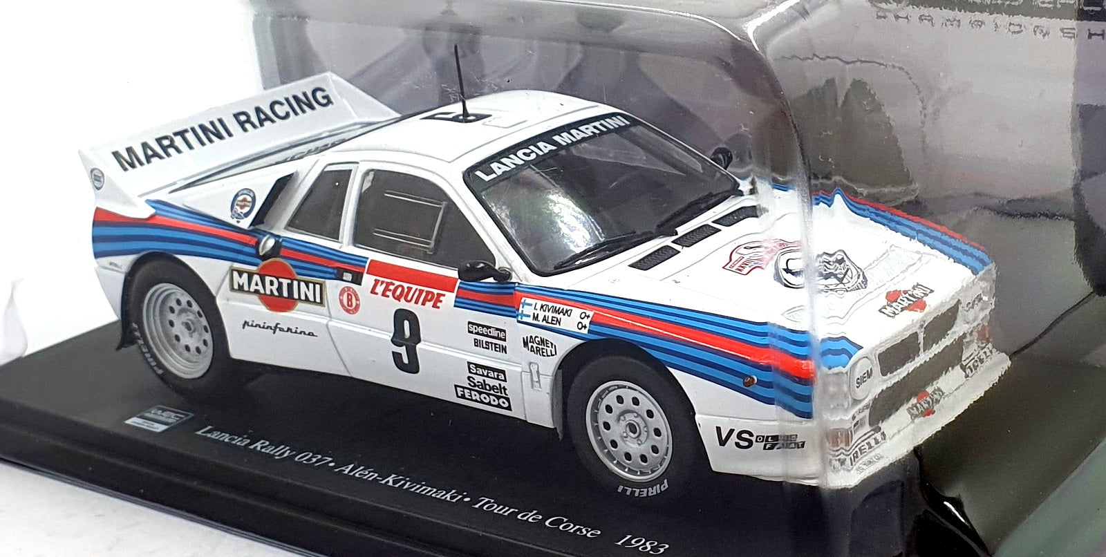 Hachette 1/24 Scale G113U012 - Lancia Rally 037 Tour De Corse 1983 #9