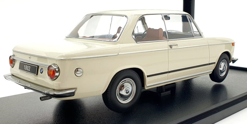 KK Scale 1/18 Scale KKDC181312 - 1971 1802 1. Serie - White